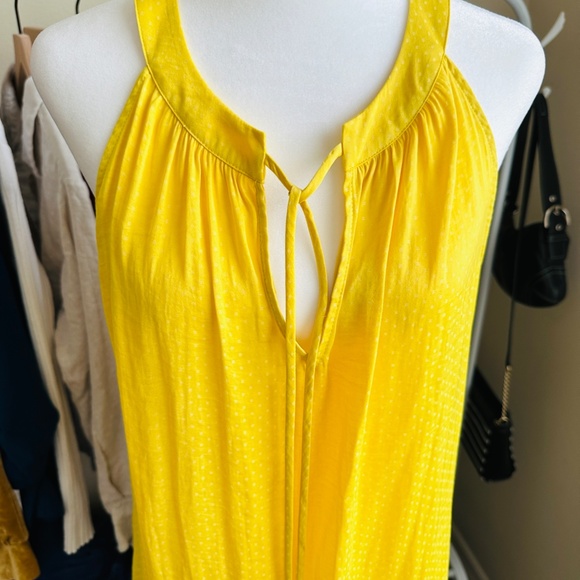CAbi  |  Sunshine reversible tank blazing yellow size M - Picture 4 of 10